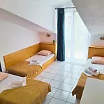 Otel Four Pearls