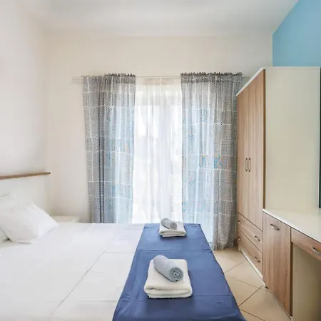 Four Pearls Hotel Donji Seget