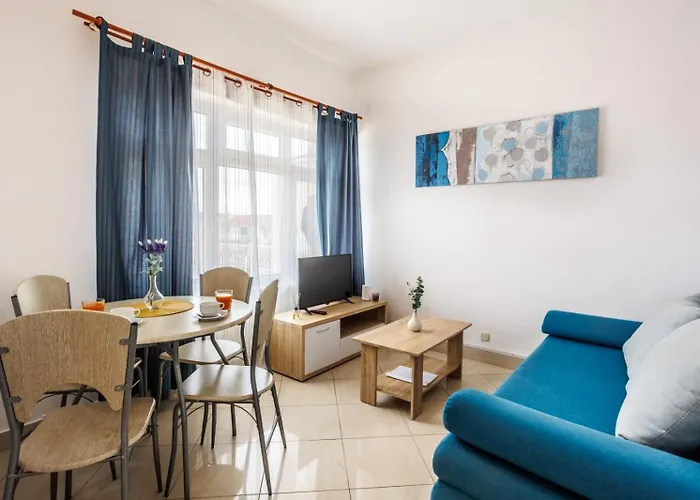 Hotel Four Pearls 3*