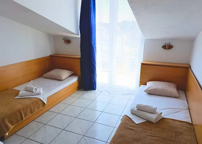 Hotel Four Pearls Donji Seget